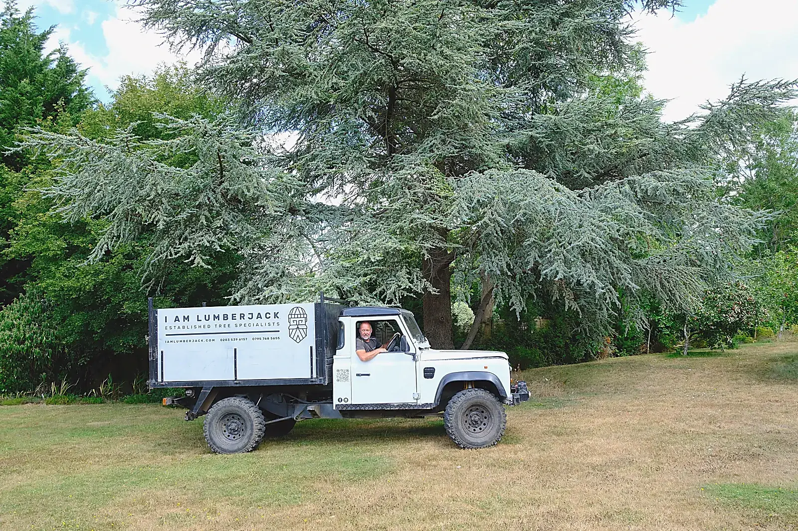 Land Rover tipper on a parkland job